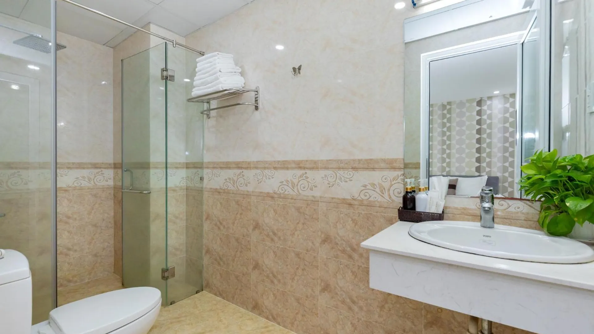 ***  Ngoc Hanh Beach Hotel Vung Tau Vietnam