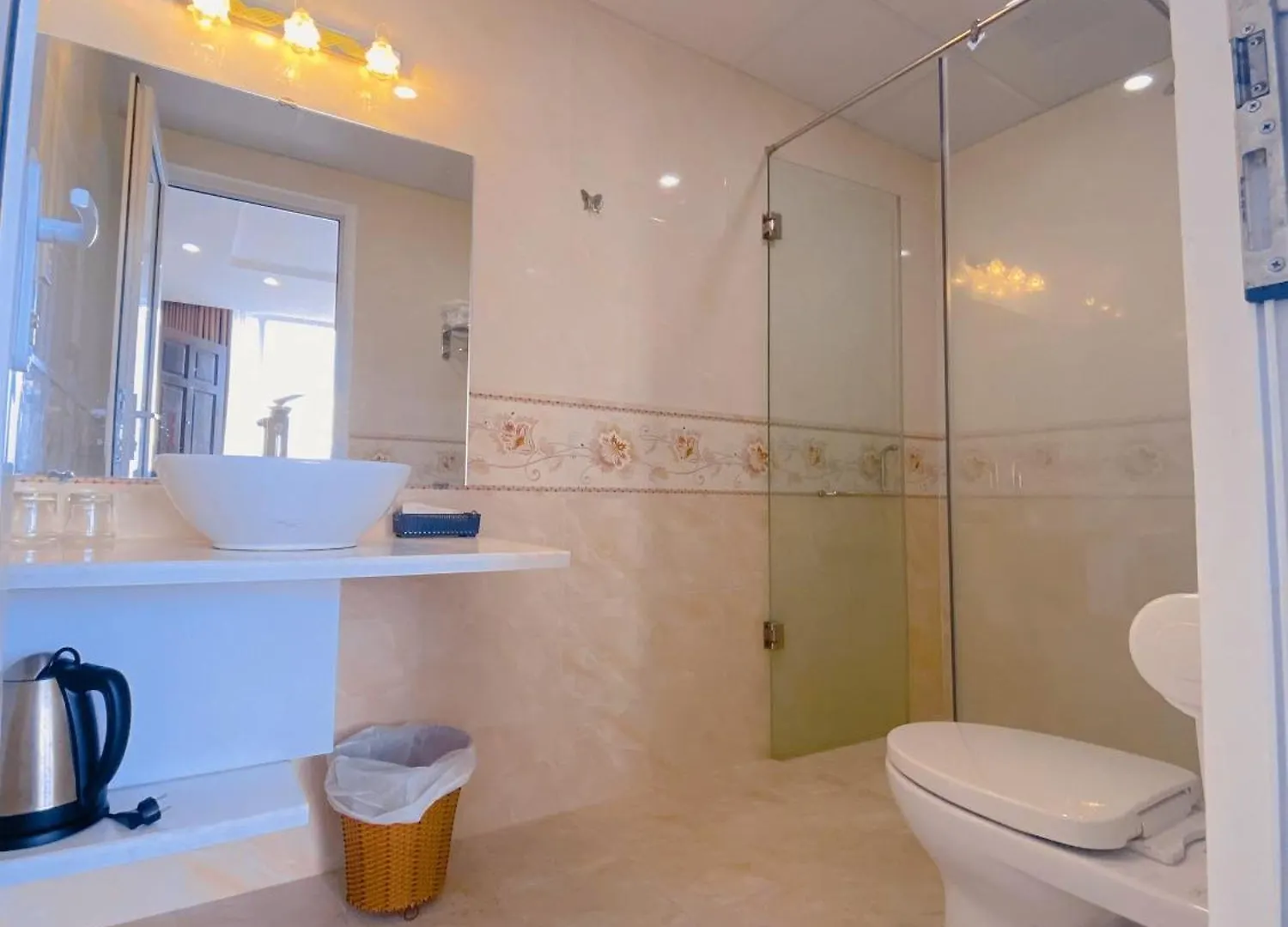 Ngoc Hanh Beach Hotel Vung Tau 3*,  Vietnam
